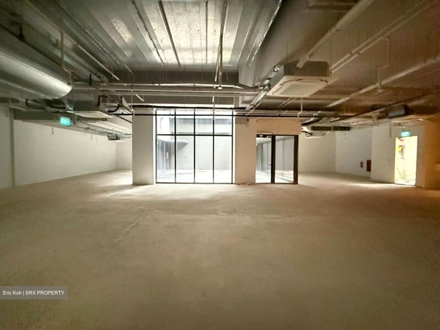 Penrose (D14), Retail #612641561